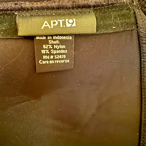 Black bikini set, size large - Picture 3 of 5